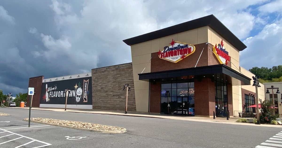 Pigeon Forge's Top Family-Friendly Restaurants Pigeon Forge's Top Family-Friendly Restaurants