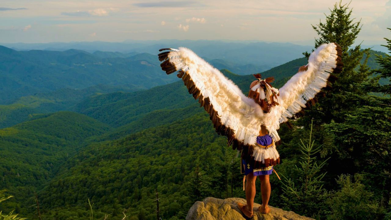 Visit the Cherokee Indians Near Gatlinburg, Tennessee