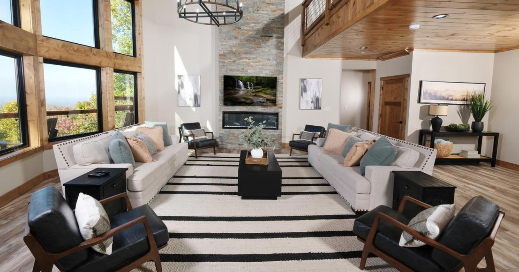 6 Smart Ways to Save on Your Next Stay at a Gatlinburg Luxury Cabin
