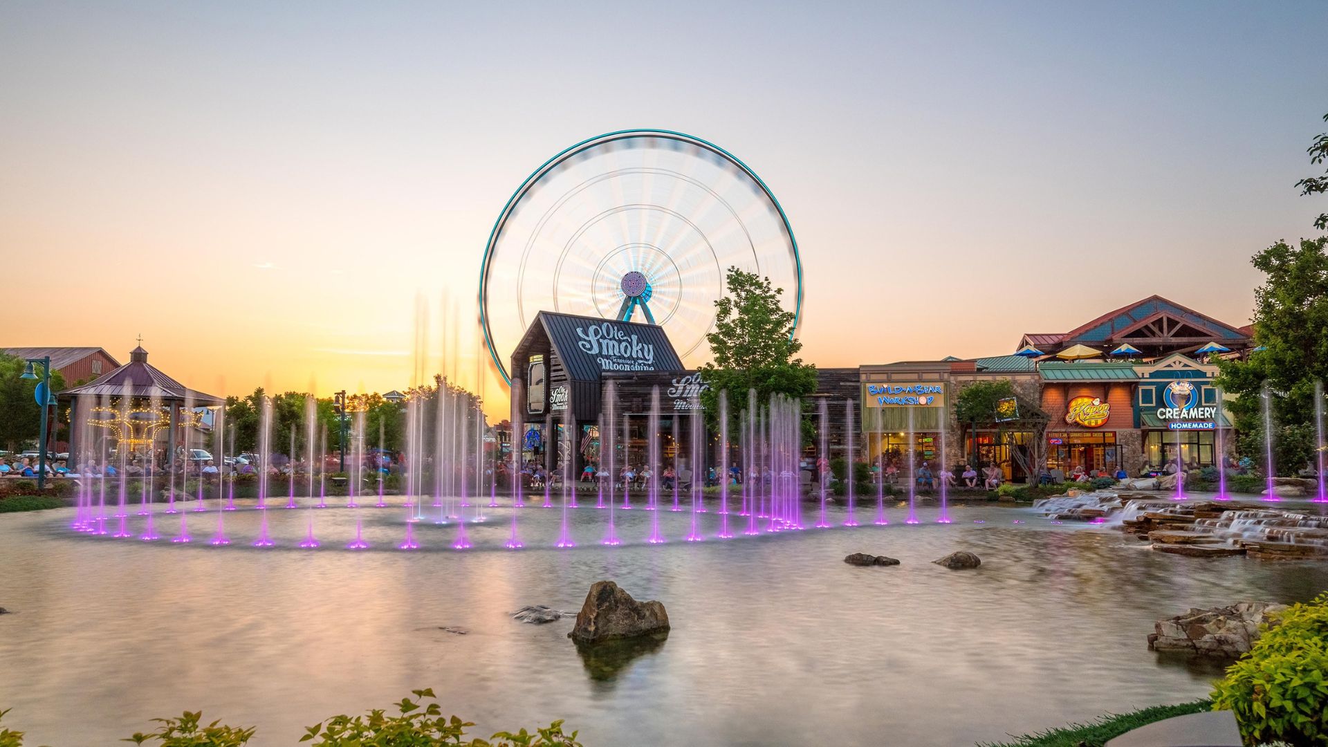 The Island Pigeon Forge Cabin Rentals