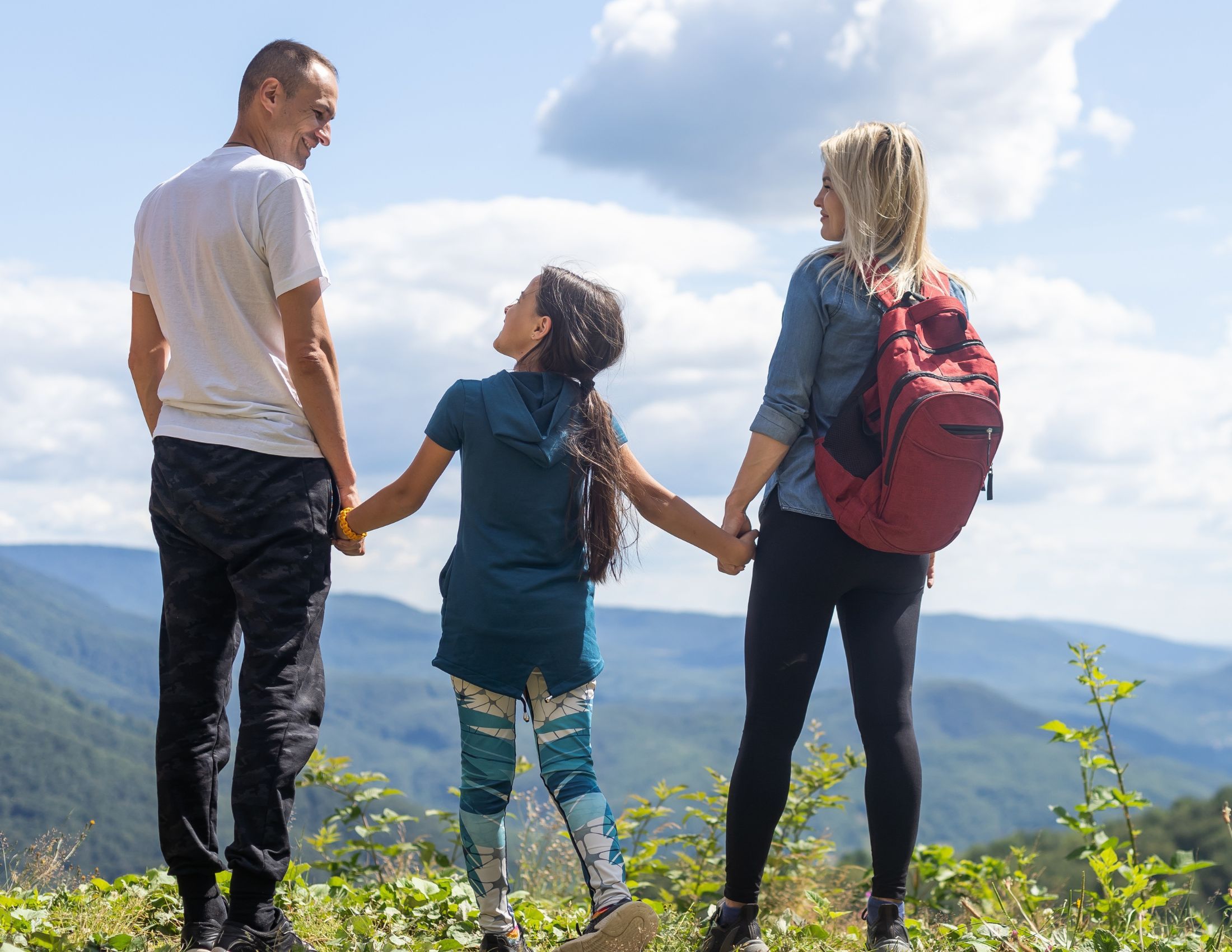 Kid-Friendly Hikes in the Great Smoky Mountains National Park Kid-Friendly Hikes in the Great Smoky Mountains National Park