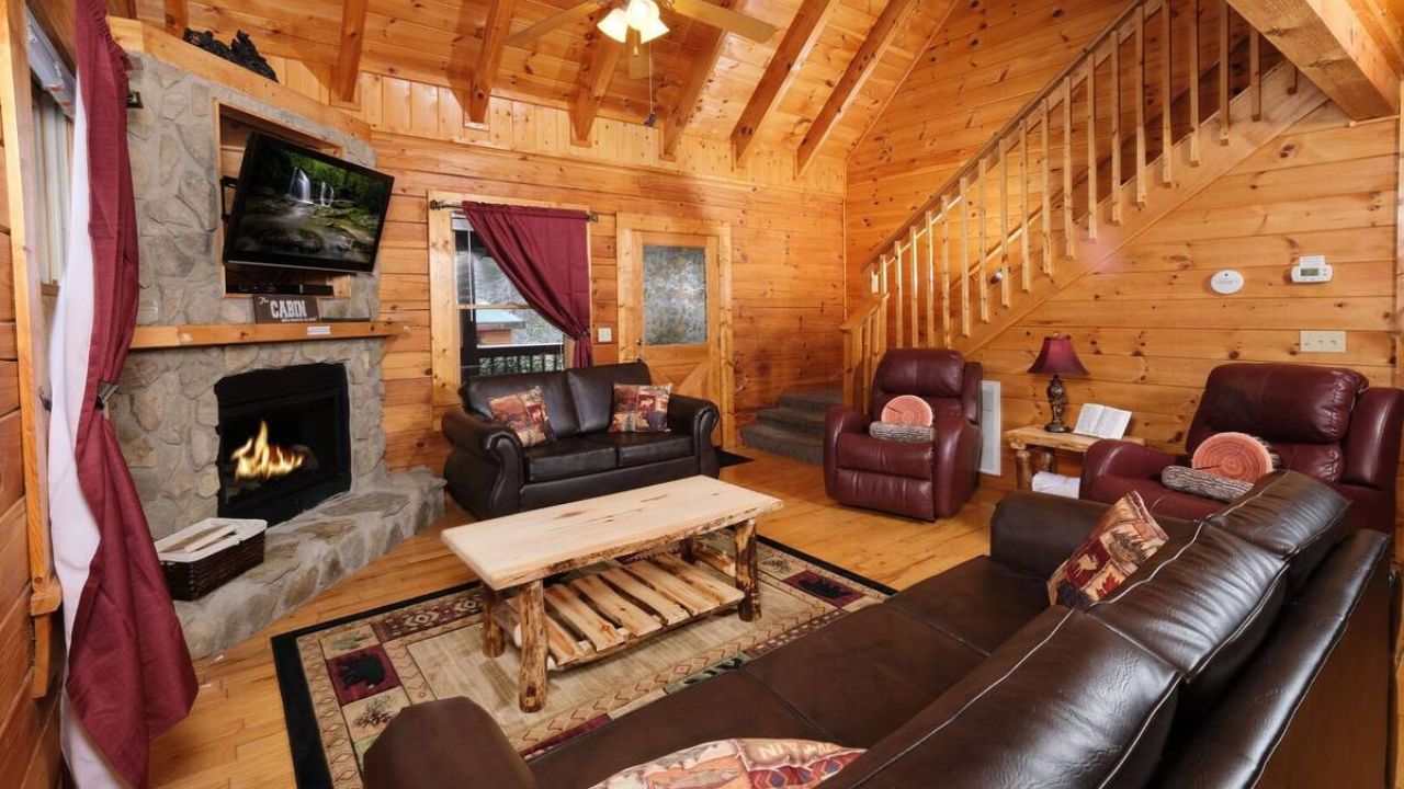 5 Reasons to Spend Your Vacation in Our Gatlinburg TN Cabins 5 Reasons to Spend Your Vacation in Our Gatlinburg TN Cabins