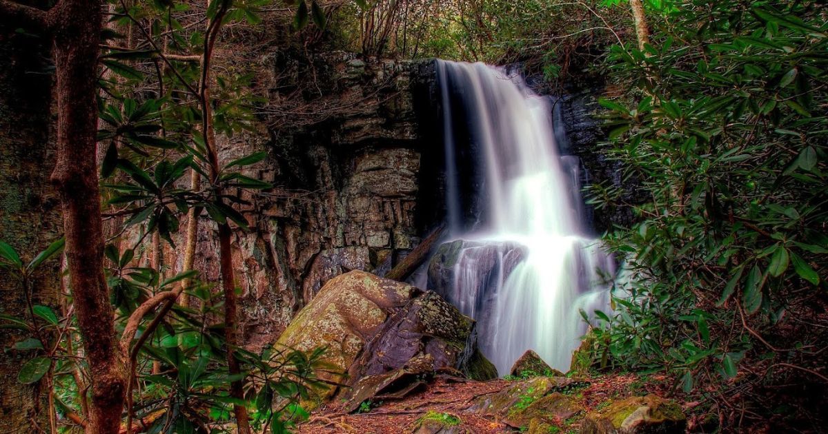 Top 5 Waterfalls in Gatlinburg Top 5 Waterfalls in Gatlinburg