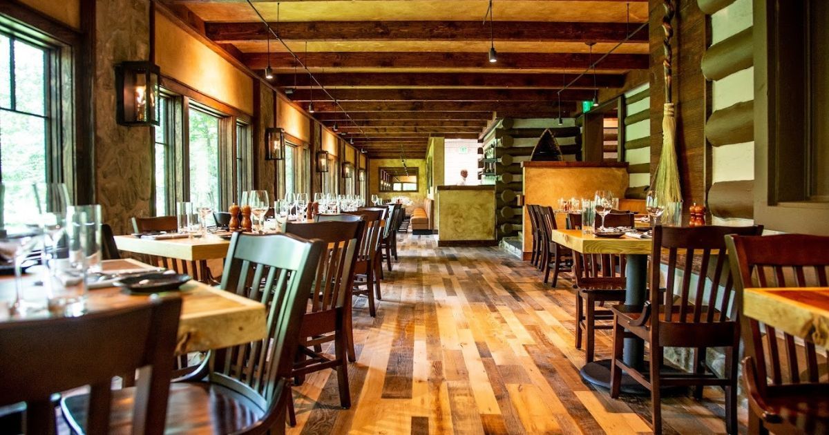 Top Restaurants in Gatlinburg for a Romantic Valentine's Day Top Restaurants in Gatlinburg for a Romantic Valentine's Day