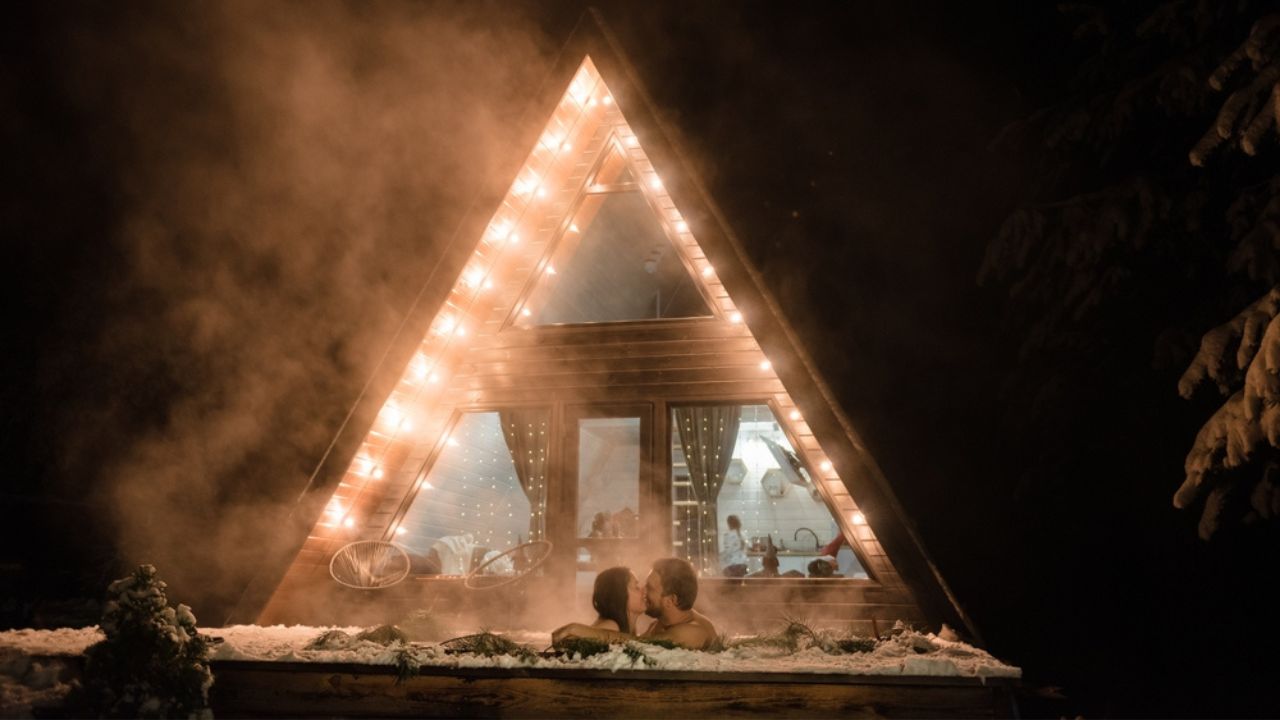 Couples' Hot Tub Cabins in Pigeon Forge