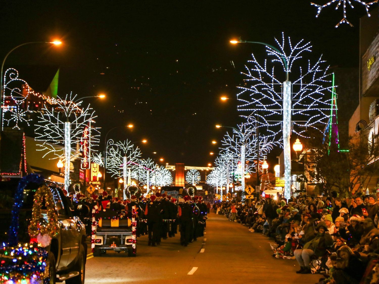 Gatlinburg Christmas Parade Gatlinburg Christmas Parade