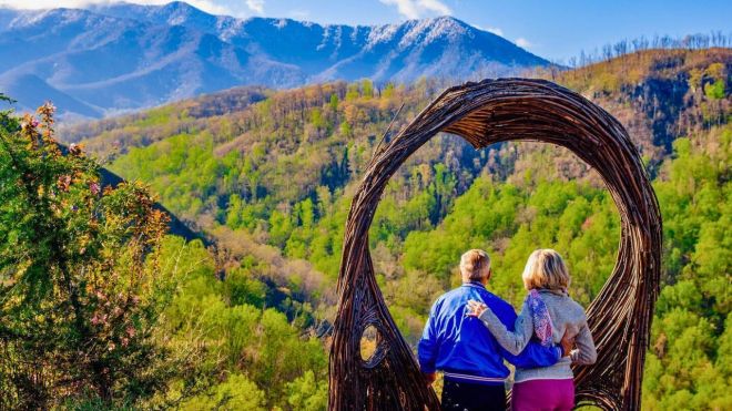 Best Activities in Pigeon Forge for Older Adults