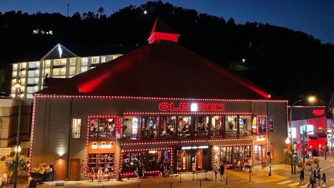 6 Really Fun Things to Do in Gatlinburg at Night