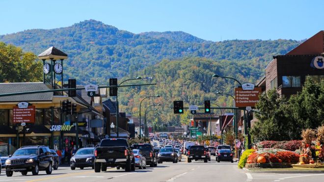 What's the Weather Like in Gatlinburg, Tennessee
