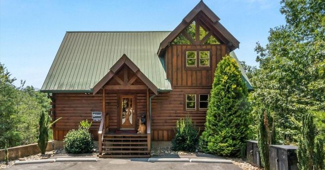 4 Reasons to Plan a Summer Getaway to Our Smoky Mountain Cabins
