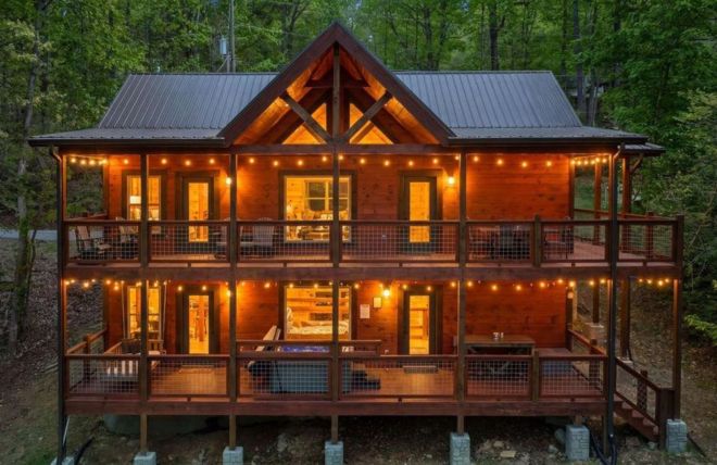 10 Essential Tips for Booking a Gatlinburg Cabin Rental