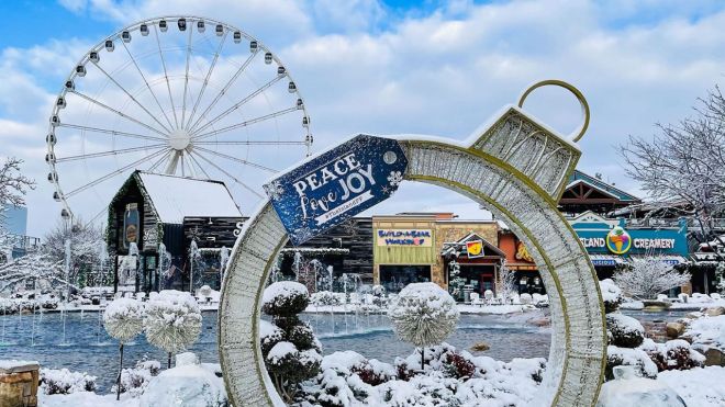 5 Can't-Miss Activities for Your Pigeon Forge December Vacation