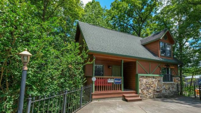 4 Best Cabins in Pigeon Forge Near Dollywood
