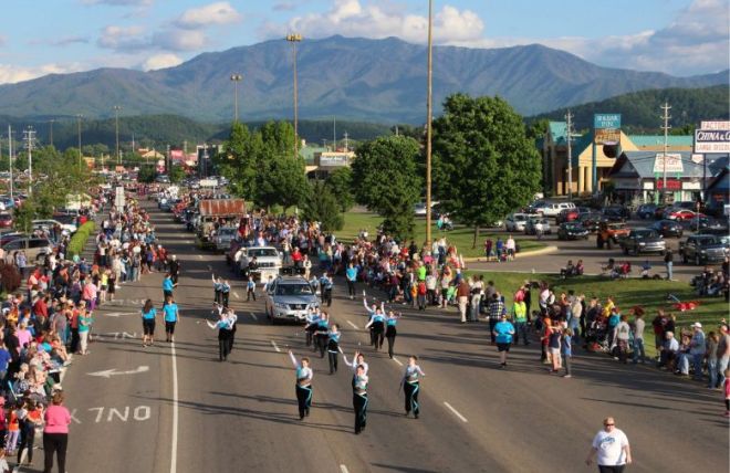 Top 3 Parades in Gatlinburg and Pigeon Forge