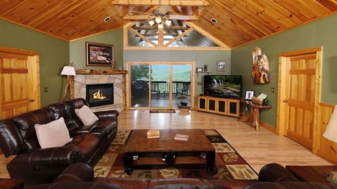 6 Reasons to Stay in a Pigeon Forge Cabin this September