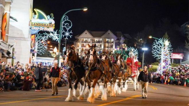 5 Things to Do this Christmas in Gatlinburg and Pigeon Forge