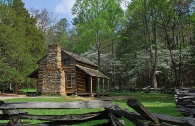 12 Historical Structures in Cades Cove that You Must See