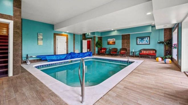 Top 10 Benefits of Staying in a Smoky Mountain Cabin with an Indoor Pool