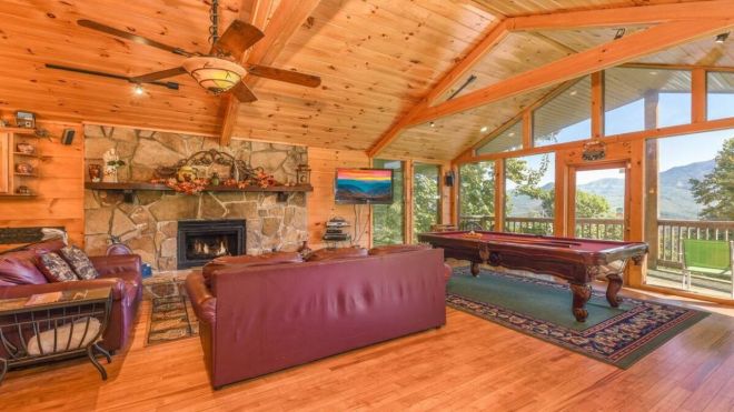 5 Reasons Why Spring is the Perfect Time to Book a Gatlinburg Cabin Rental