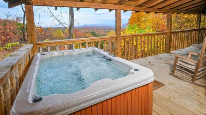 5 Unbelievably Romantic Cabin Getaways with Hot Tubs