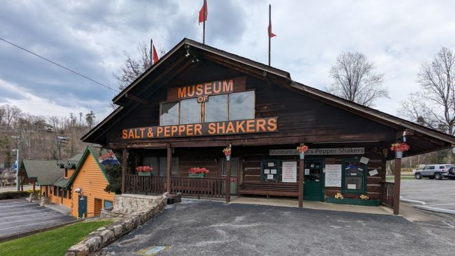 Image for Thing To Do Salt and Pepper Shaker Museum