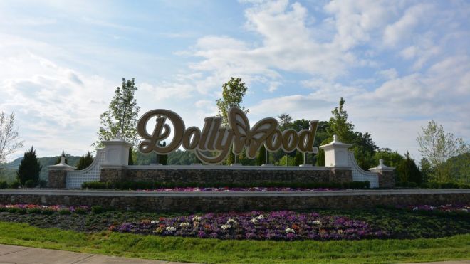 Navigating Dollywood Ticket Options