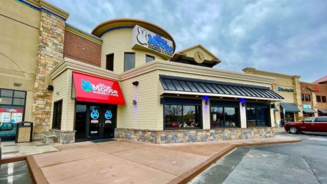 Our 4 Favorite Places to Watch Football in Pigeon Forge