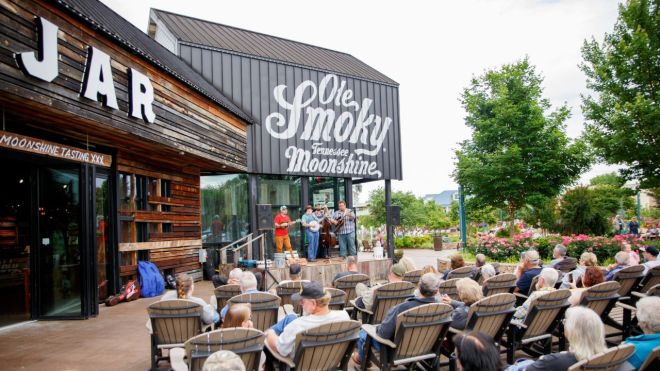 Tasting Ole Smoky Moonshine in Pigeon Forge