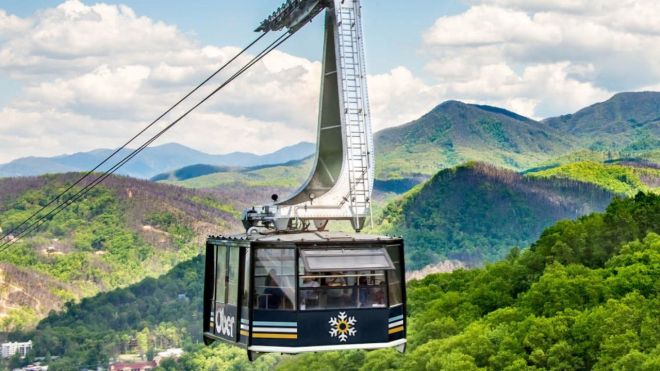 Top 5 Reasons to Take a Ride on the Ober Gatlinburg Tram