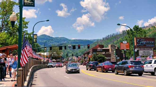 How to Avoid Traffic in Gatlinburg