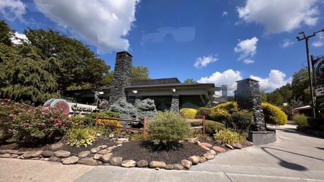 Fine Dining in Gatlinburg, Tennessee: Top Restaurants to Savor