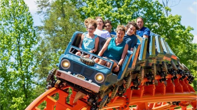 The Best Day to Visit Dollywood – Avoid the Crowds and Maximize Fun