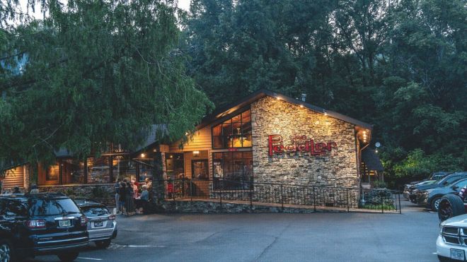 Top 6 Romantic Restaurants in Gatlinburg