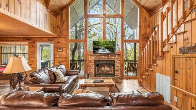 Harness the Power of Social Media for Your Smoky Mountain Vacation Rental