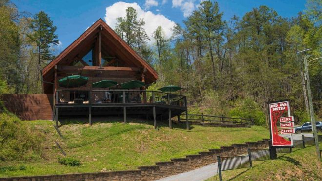 Top 5 Truly Local Restaurants to Try in Gatlinburg