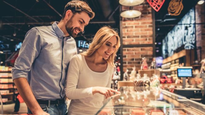 Sampling Gatlinburg's Candy Shops