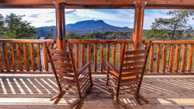 Top 3 Pigeon Forge Cabins to Check Out This Spring Season