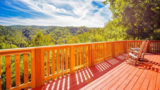 How Renting a Cabin in Gatlinburg in June Can Save You Money