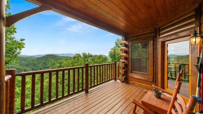 Top 4 Cabins with Treehouse Vibes in Pigeon Forge