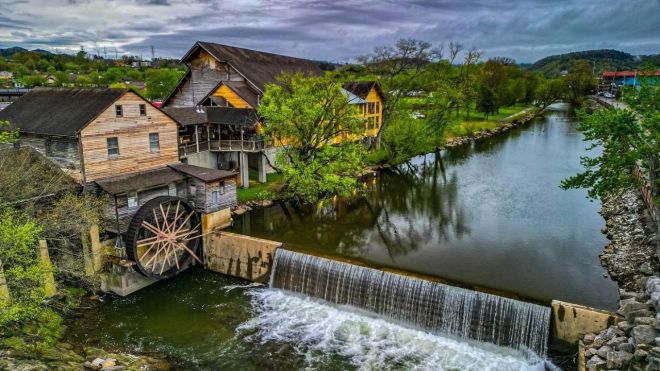 A Tennessee Vacation to Pigeon Forge