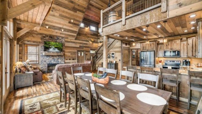 6 Reasons to Spend Thanksgiving in a Cabin Rental